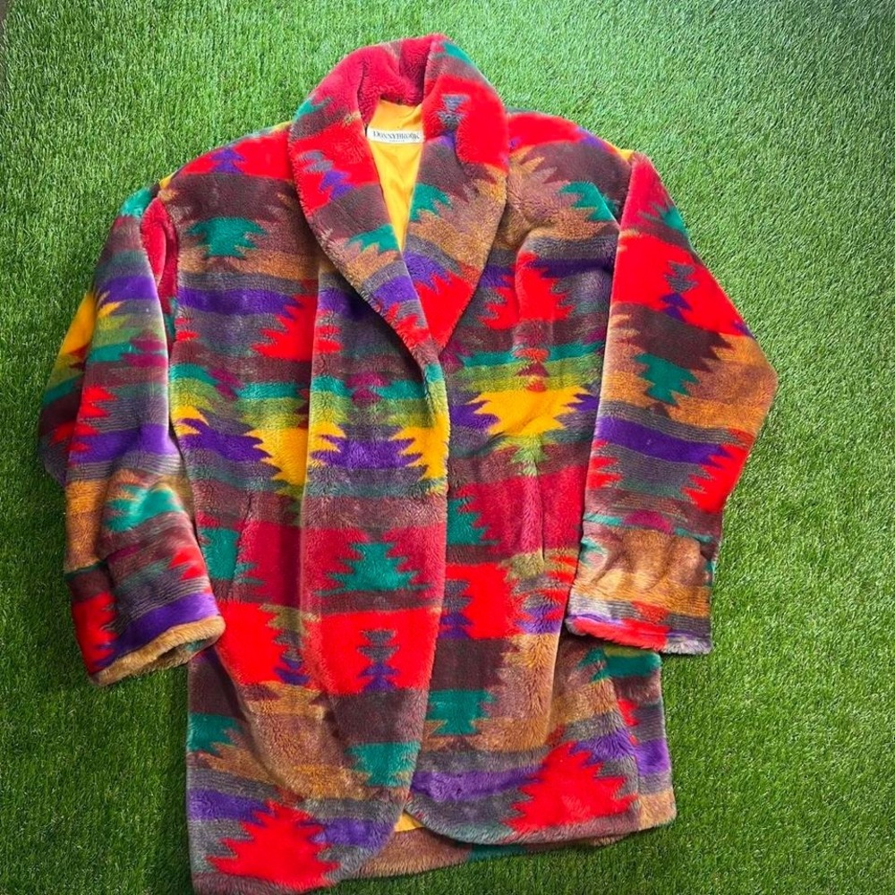 1980s Donnybrook Coat, Southwest Print Coat, Faux Fur Coat Vintage Ice Teddy XL - Picture 1 of 5